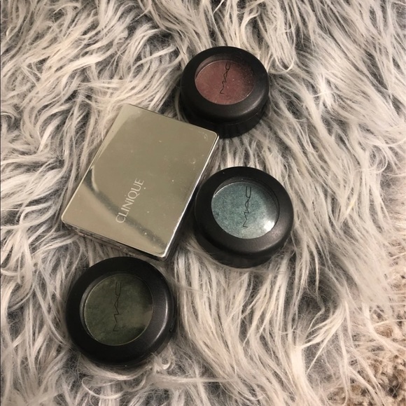 Eyeshadow bundle! - Picture 2 of 3